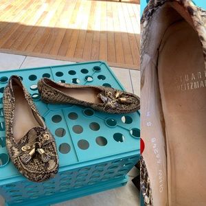 Stuart Weitzman size 8 flats